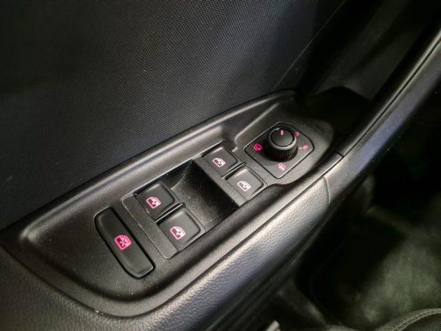 AUDI A1 SPB 25 TFSI - NEOPAT. - Carplay - Sens. Park.
