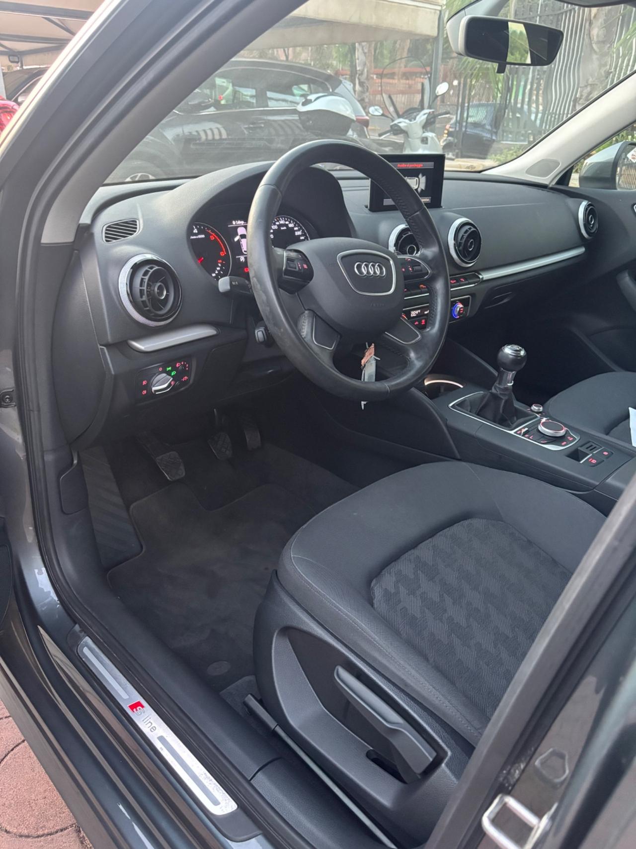 Audi A3 SPB 1.6 TDI clean diesel Ambiente