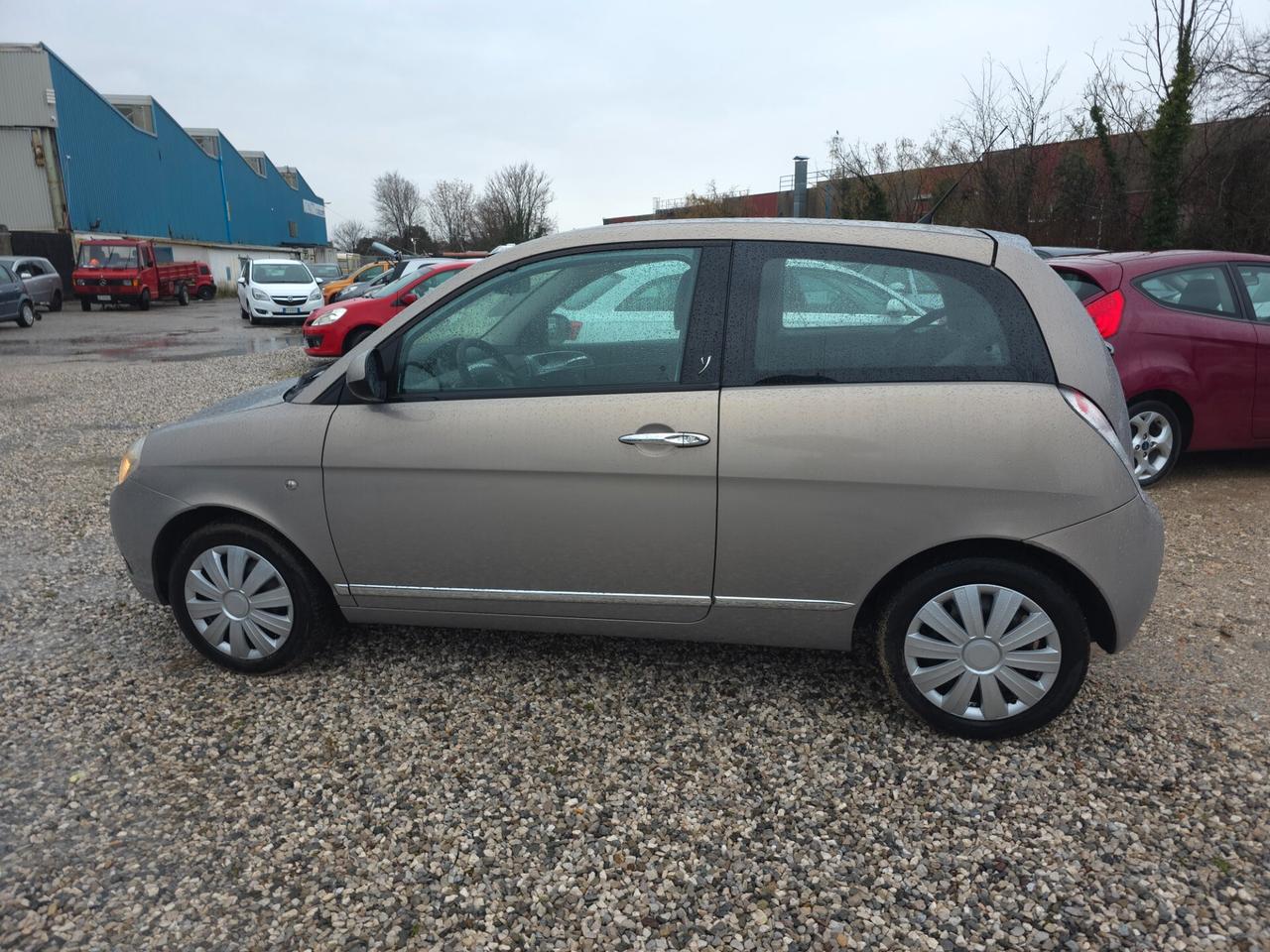 Lancia Ypsilon 1.2 69 CV Elle