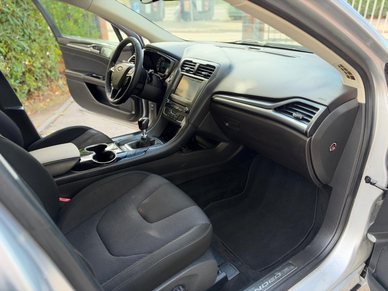 Ford Mondeo 2.0 TDCi 150 CV S&S SW Titanium Business