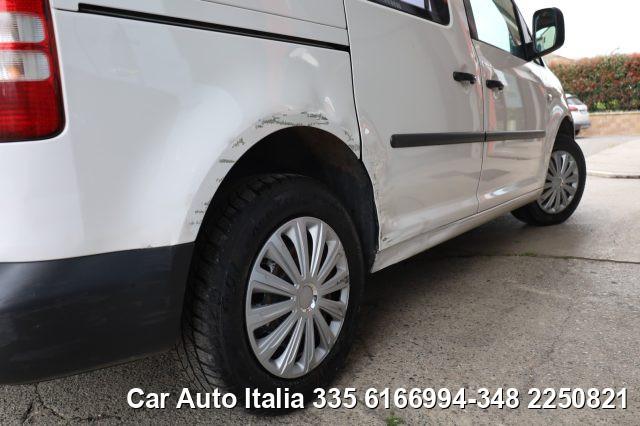 VOLKSWAGEN Caddy 1.6 TDI DSG Autocarro 5Posti Eu5