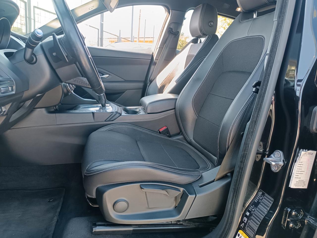 Jaguar E-Pace 2.0D 150 CV R-Dynamic