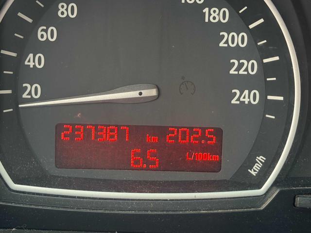 BMW X3 2.0d cat Futura senza nessun lavoro da fare