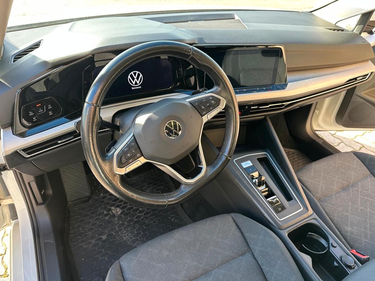 Volkswagen Golf Variant 2.0 TDI DSG Executive BlueMotion Tech.