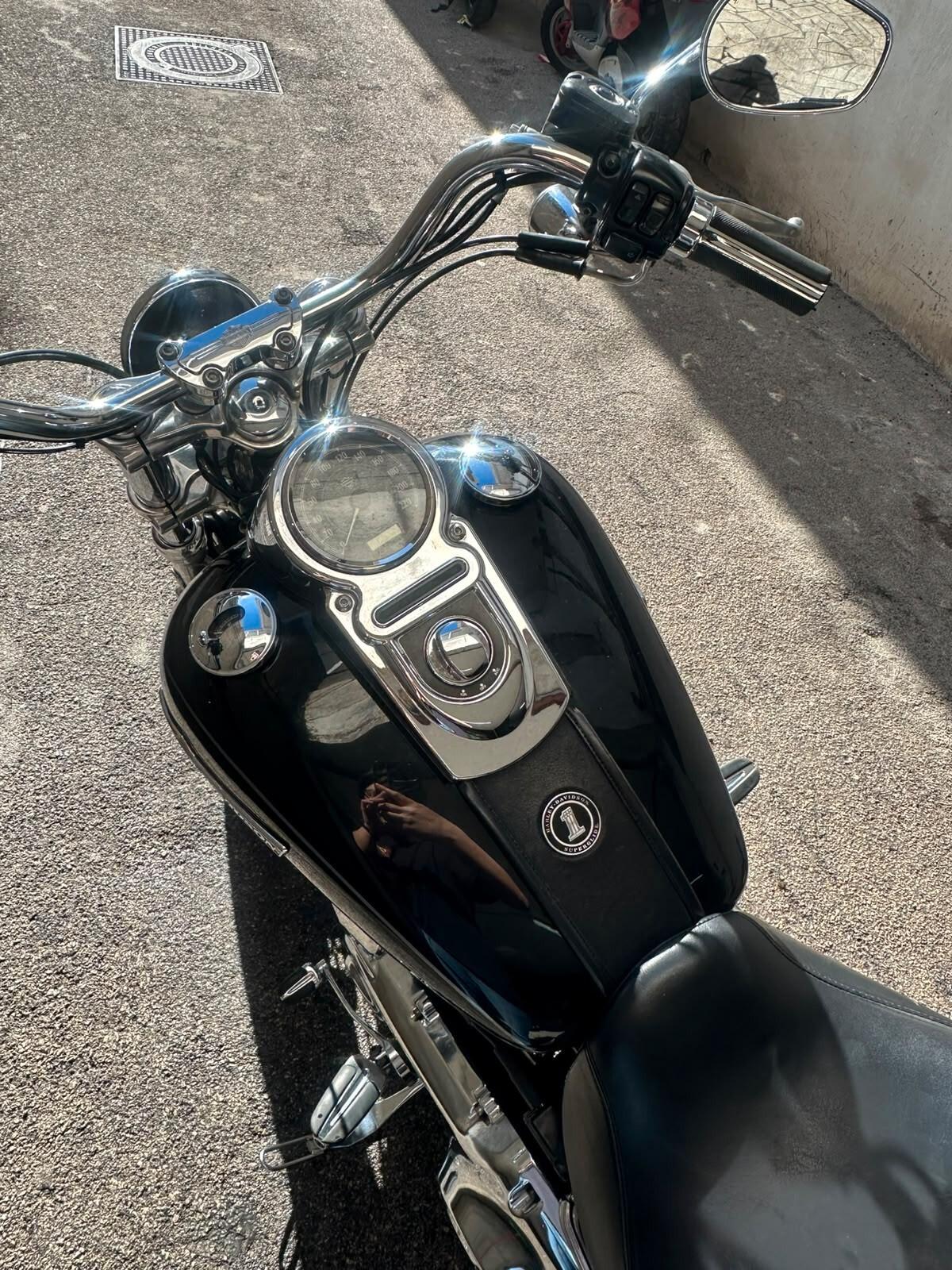 Harley-davidson Dyna Super Glide 103