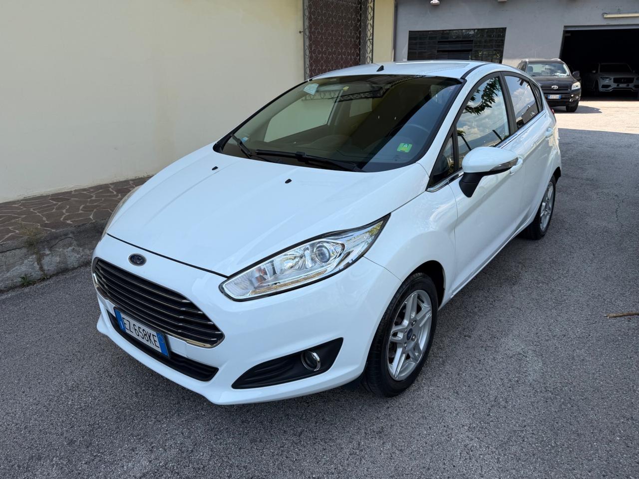 Ford Fiesta 1.5 TDCi 75CV 5 porte Titanium