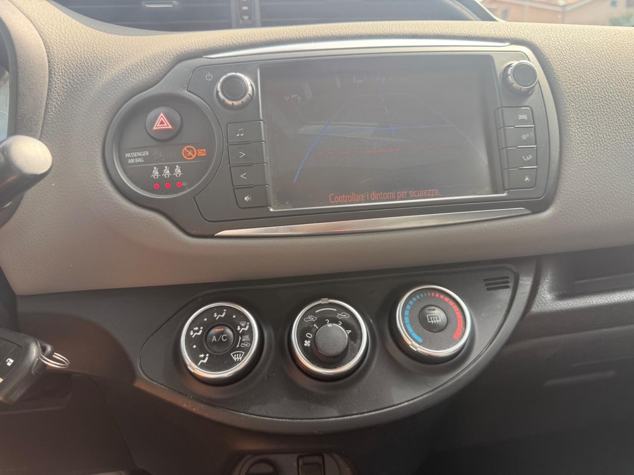 Toyota Yaris 1.4 D-4D 5 porte Lounge