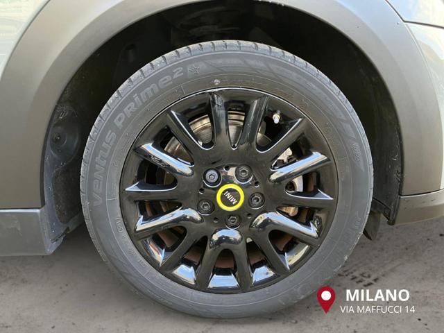 MINI Cooper SE Essential