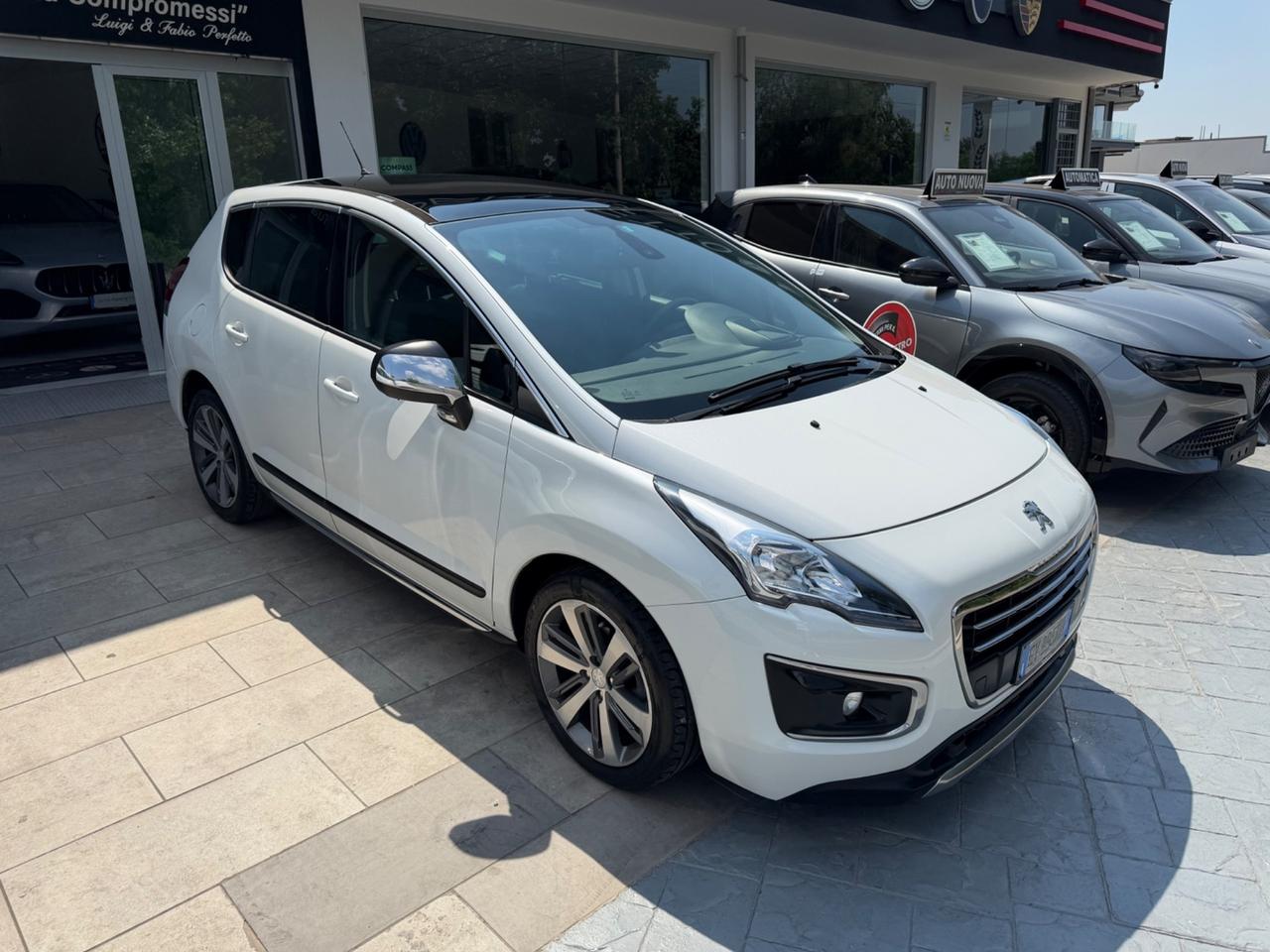 Peugeot 3008 1.6 HDi 115CV Allure