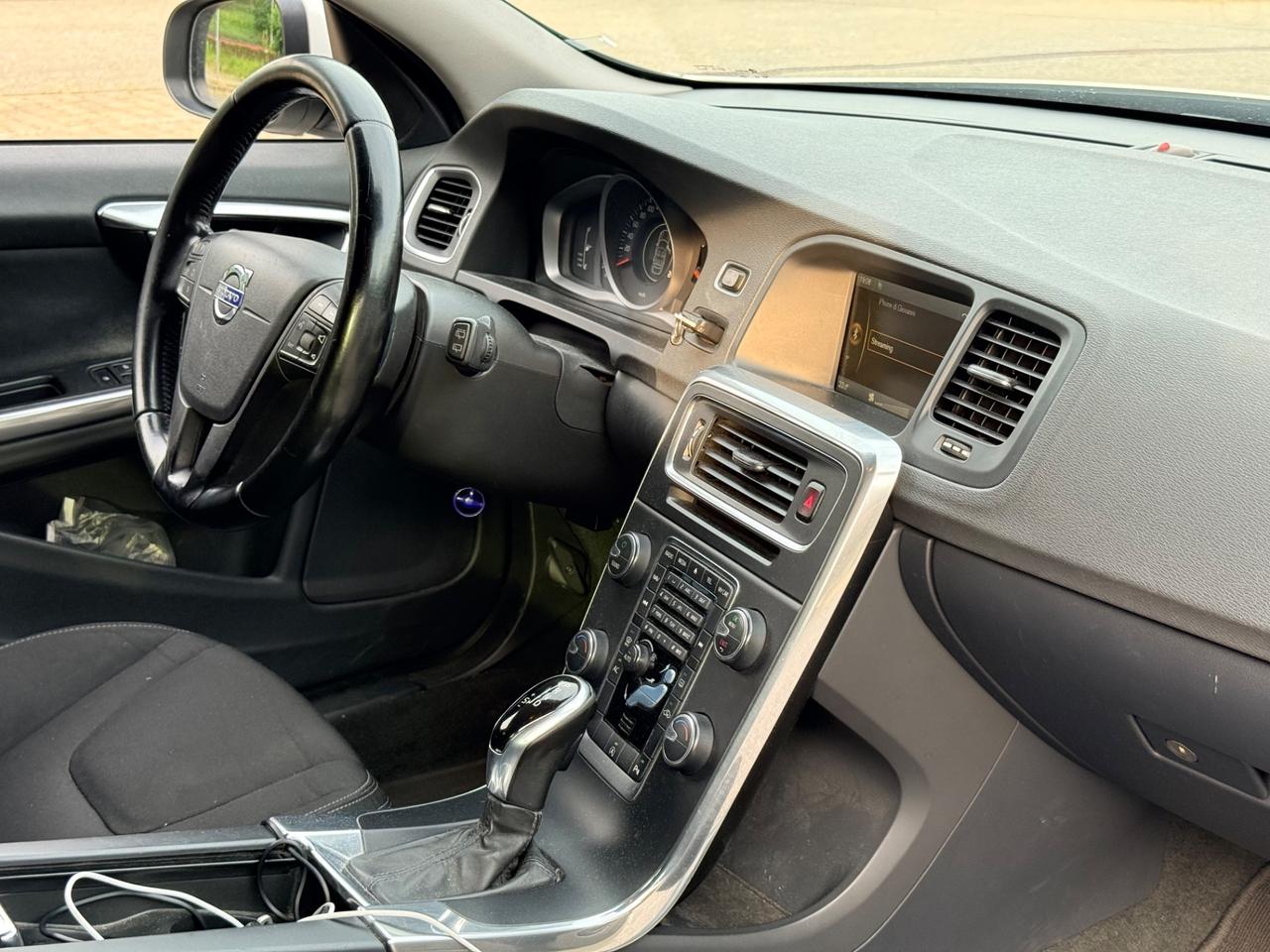 Volvo V60 1.6 diesel 114 cv euro 5B