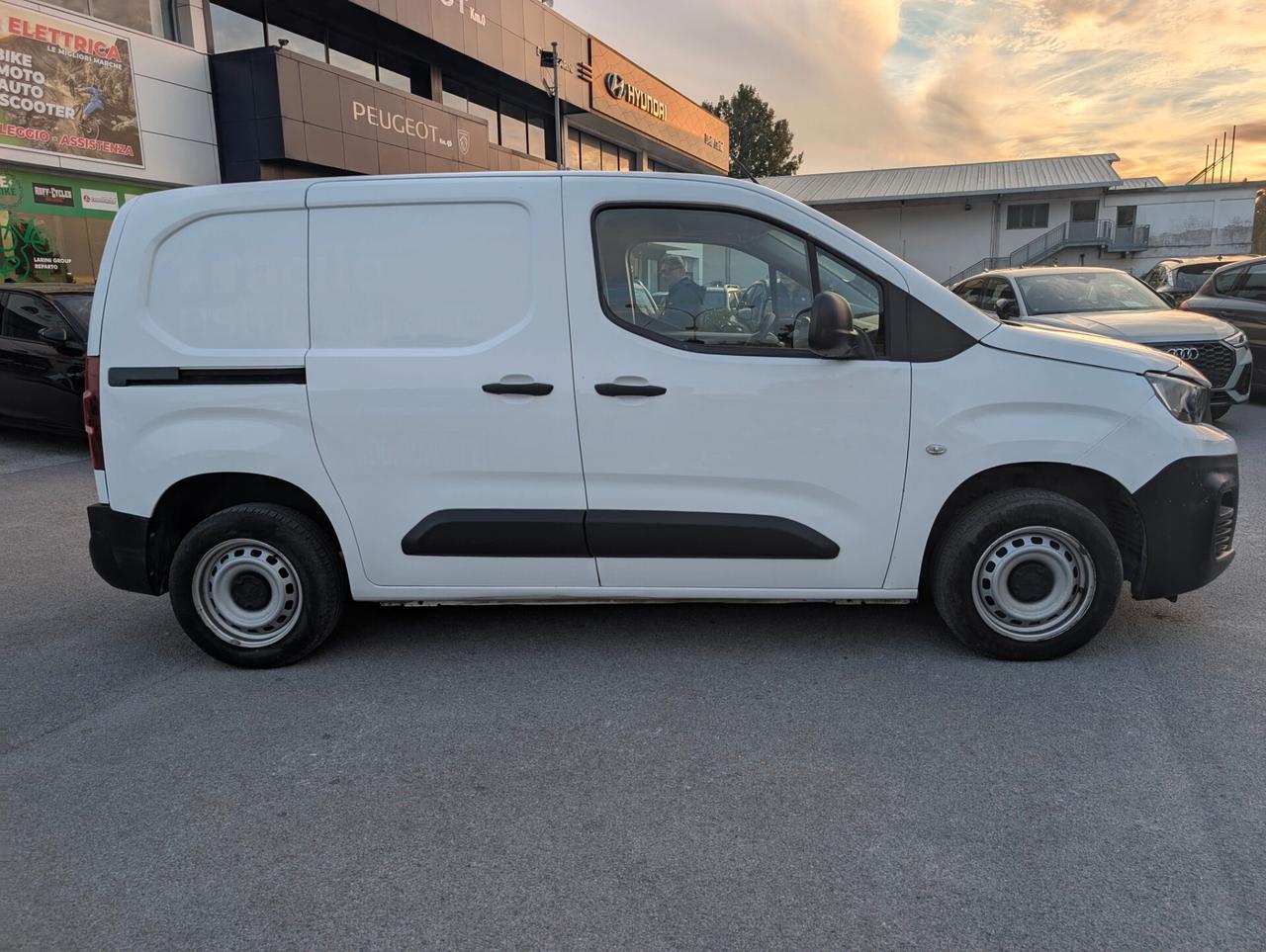 Peugeot Partner furgone 81000 km