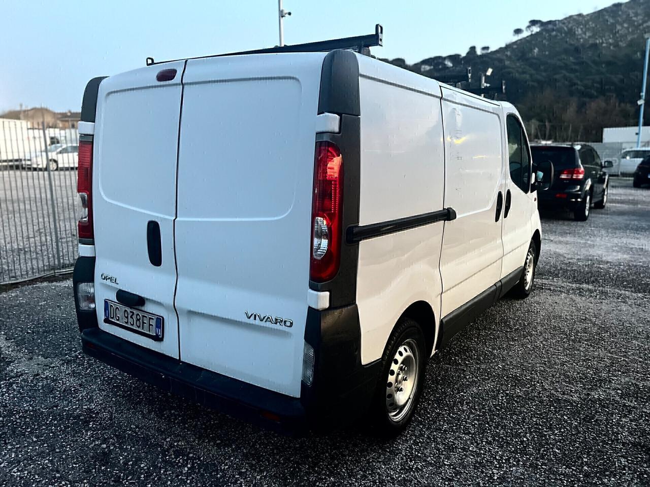 Opel Vivaro 2.0 CDTI 3 POSTI IVA COMPRESA