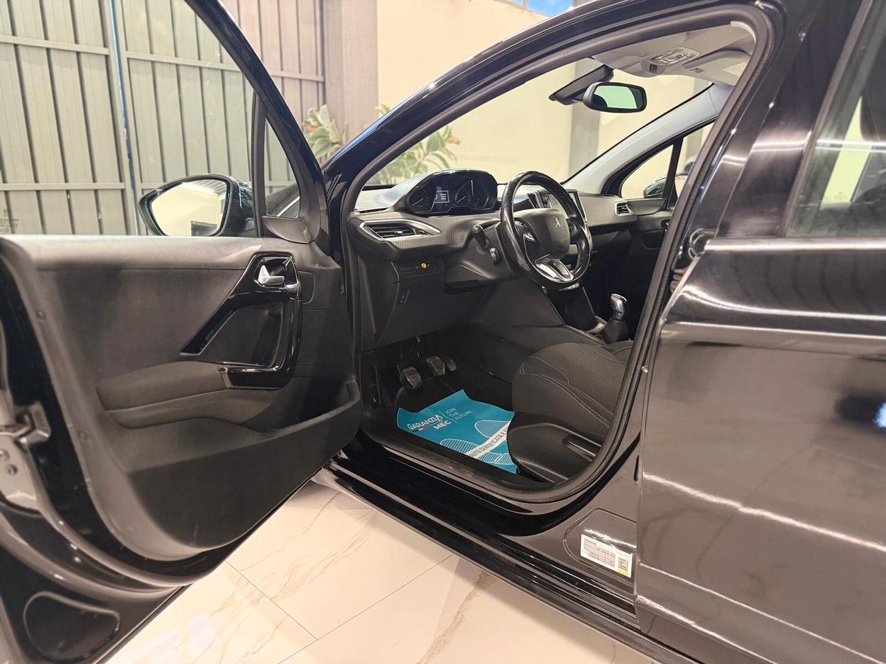 Peugeot 208 PureTech 82 Stop&Start 5 porte Allure