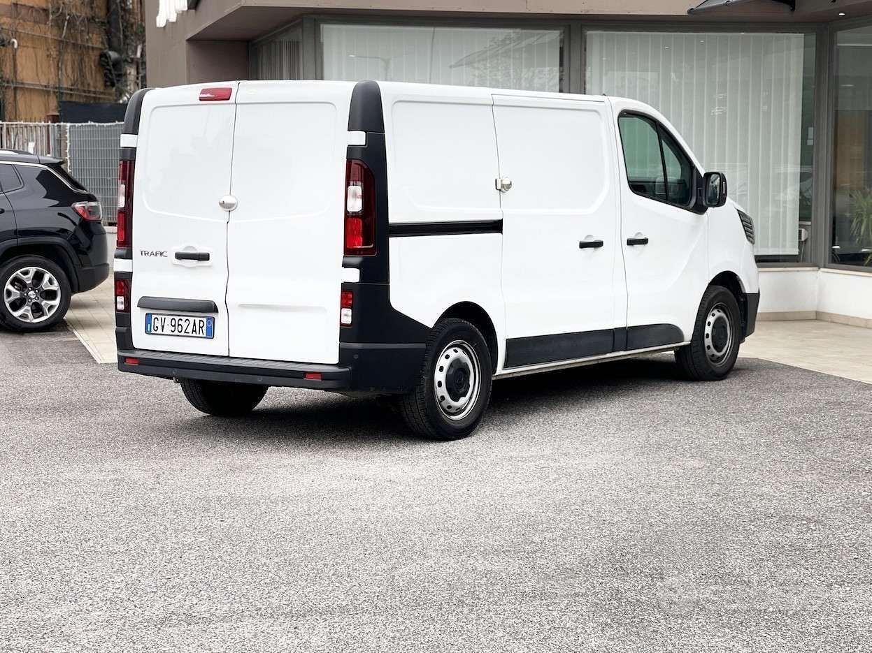 Renault Trafic 2.0 Diesel 150CV E6 - 2024