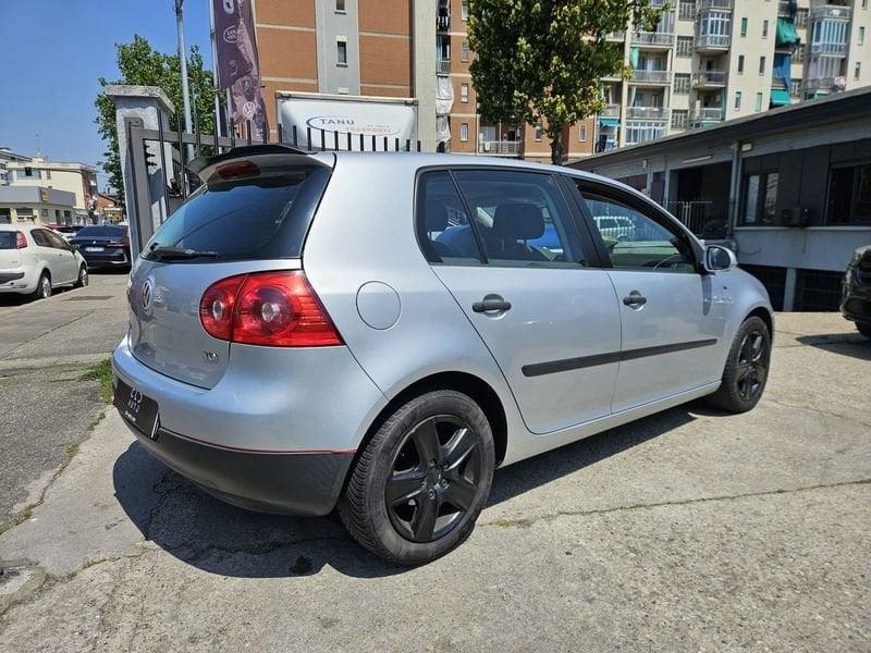 Volkswagen Golf Golf 5p 1.9 tdi Sportline