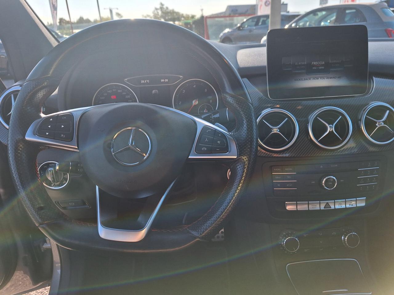 Mercedes-benz B 180 B 180 d Automatic Premium