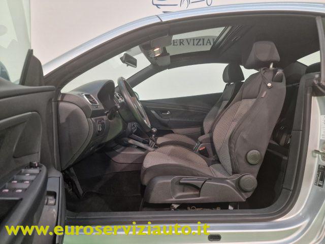 VOLKSWAGEN Eos 2.0 16V FSI