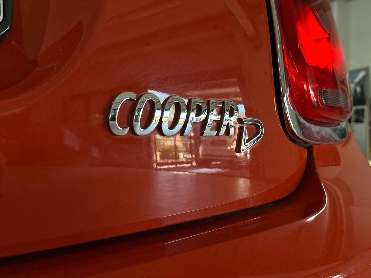 MINI Mini IV F55 2018 5p - Mini 5p 1.5 Cooper D Boost