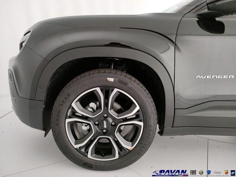 Jeep Avenger 1.2 Turbo 110 CV MHEV Summit