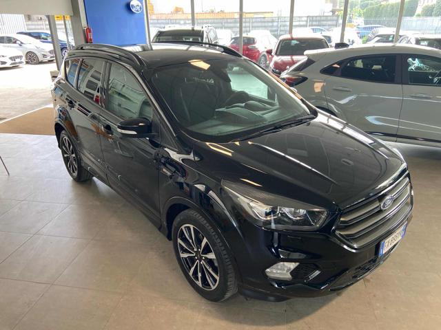 FORD Kuga 1.5 TDCI 120 CV S&S 2WD ST-Line