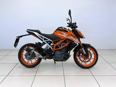 KTM 390 Duke