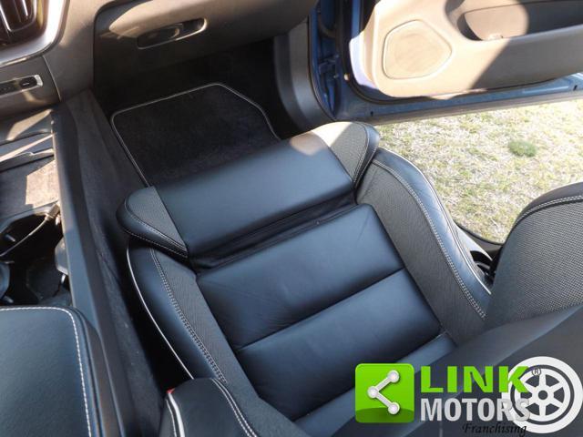 VOLVO XC60 allestimento R-design ben tenuta e manutentata