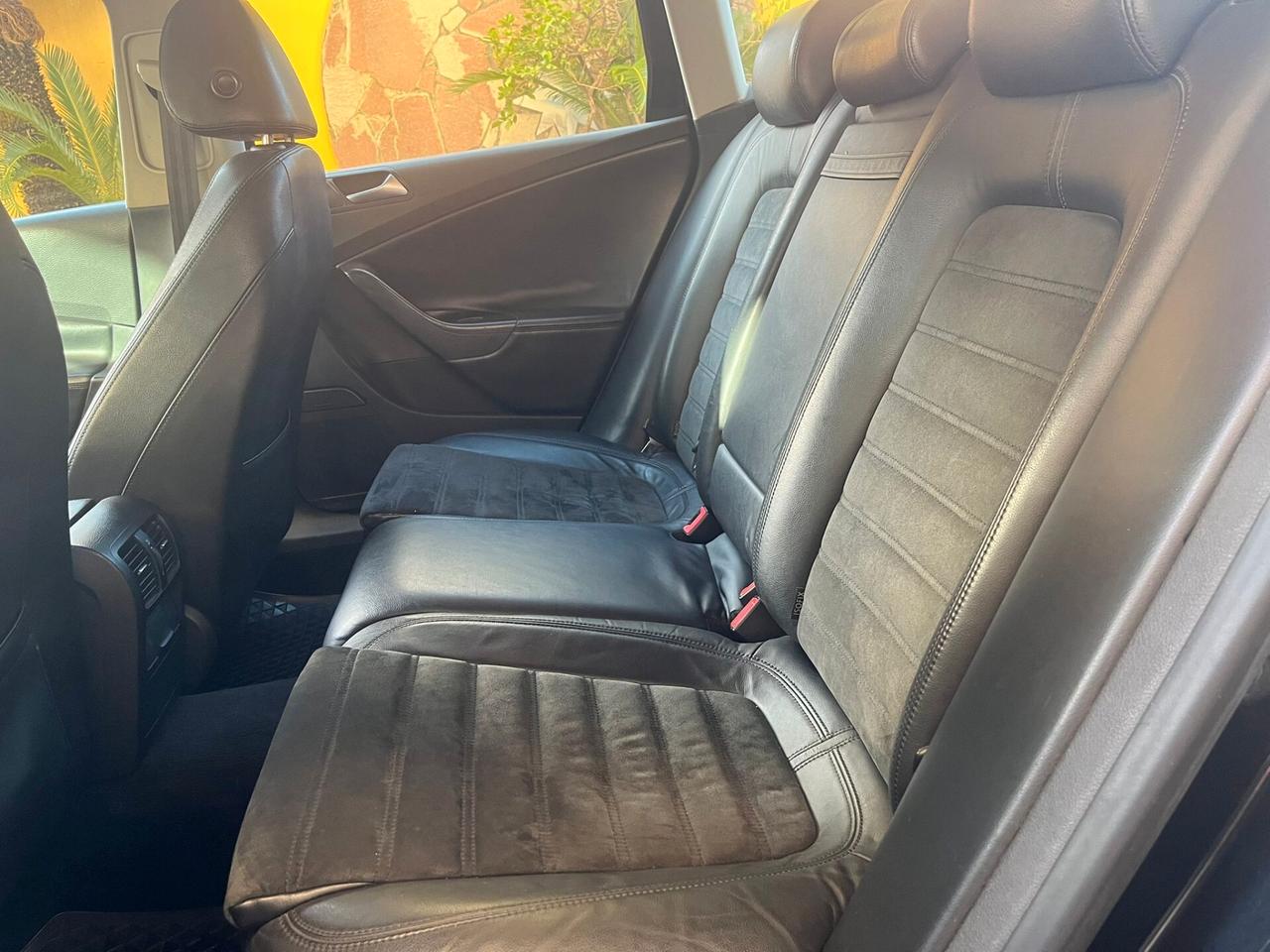Volkswagen Passat 2.0 TDI 170CV DPF Var. DSG High. TETTO 2008