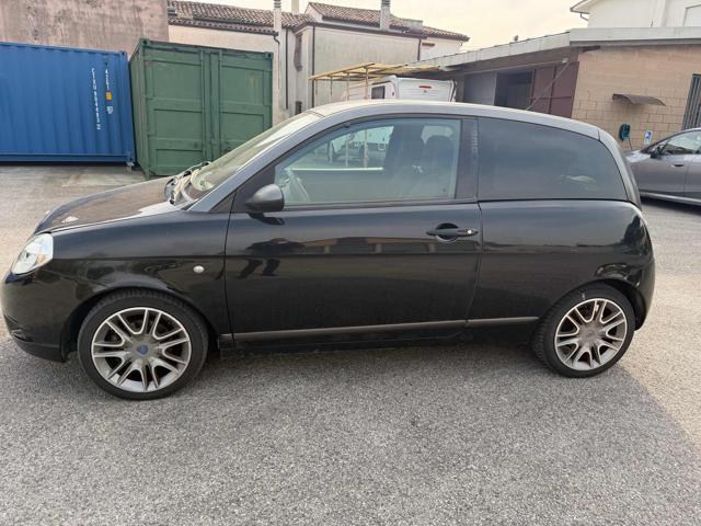 LANCIA Ypsilon 1.4 16V Sport MomoDesign Stupenda Bellissima