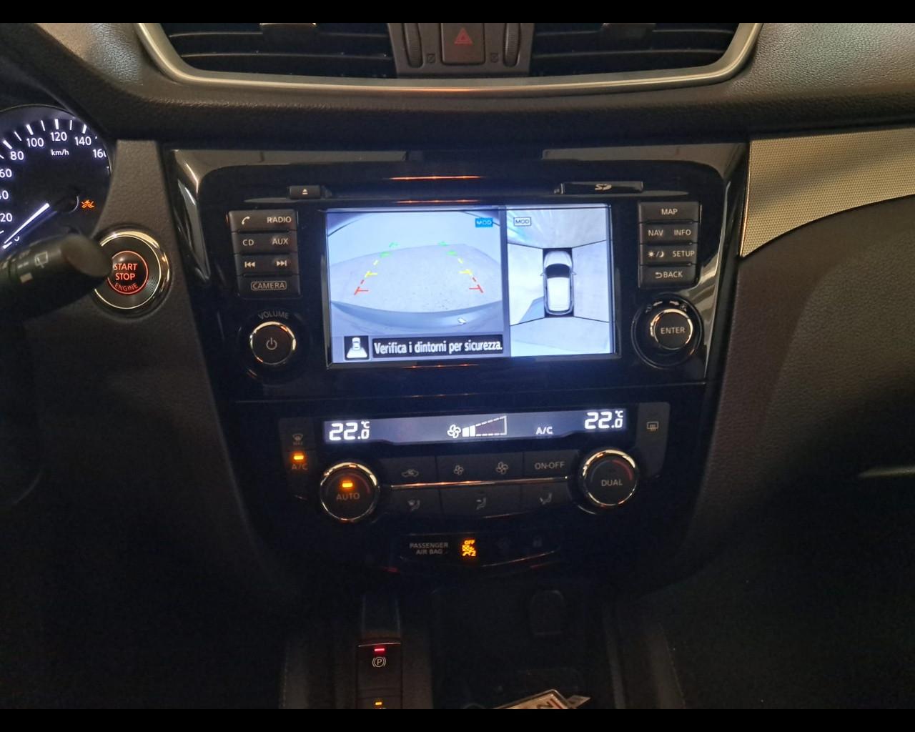 NISSAN Qashqai II 2017 - Qashqai 1.5 dci N-Connecta 115cv