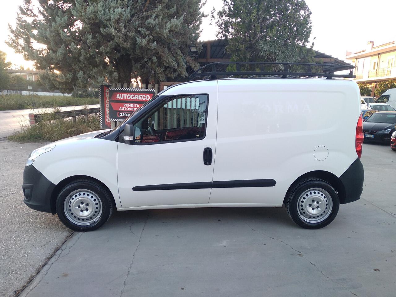 Opel Combo 1.6 CDTi 120CV