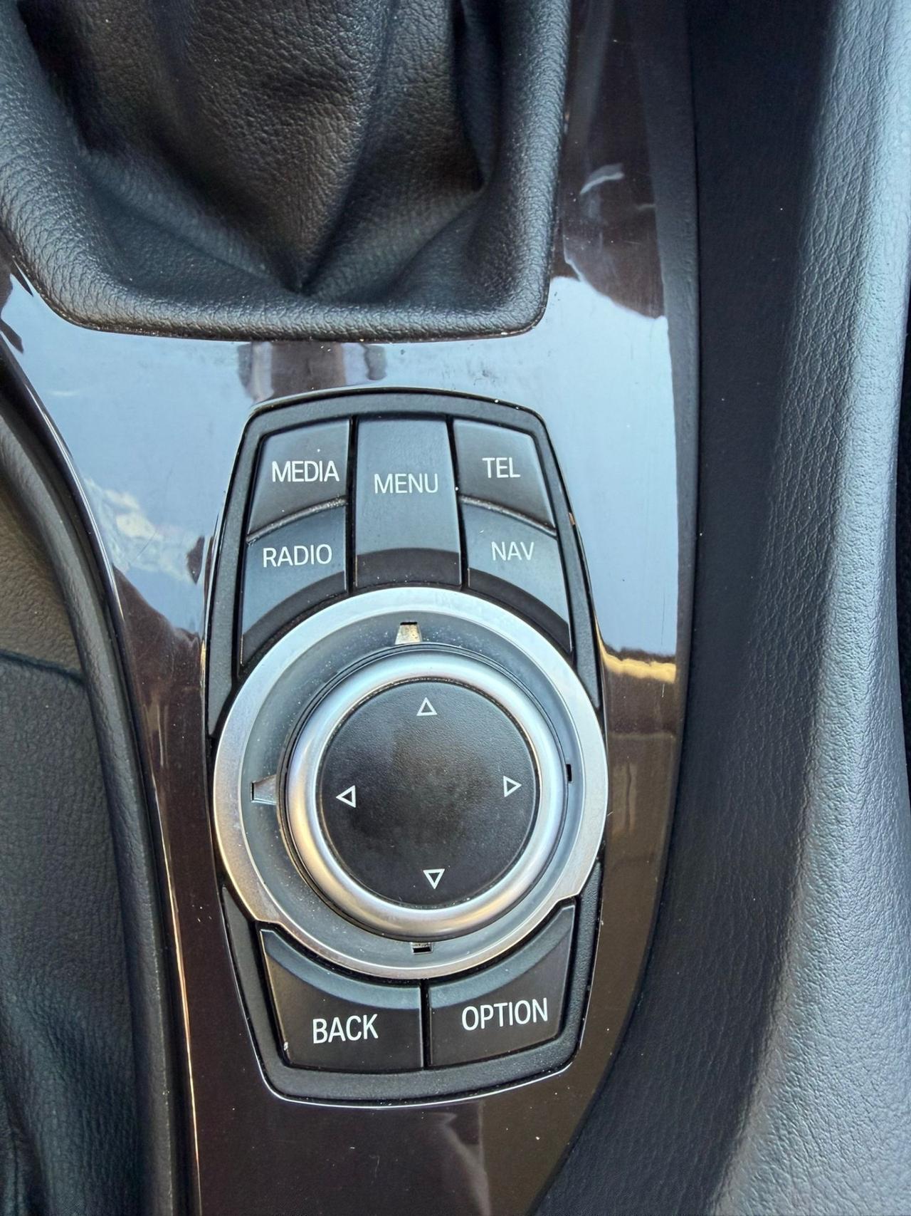 Bmw X1 18d X Line -Pelle Nera-Navi-ok Permuta