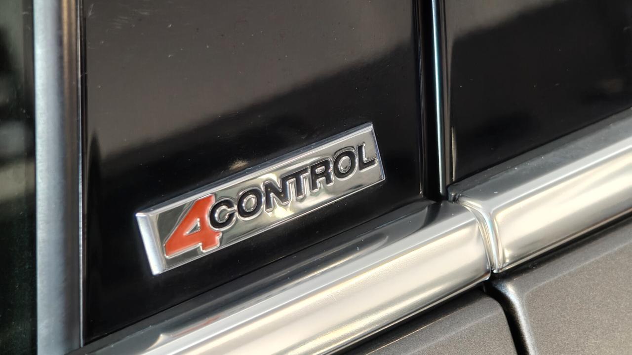 Renault Laguna 2.0 dCi 150CV SporTour 4Control ESM