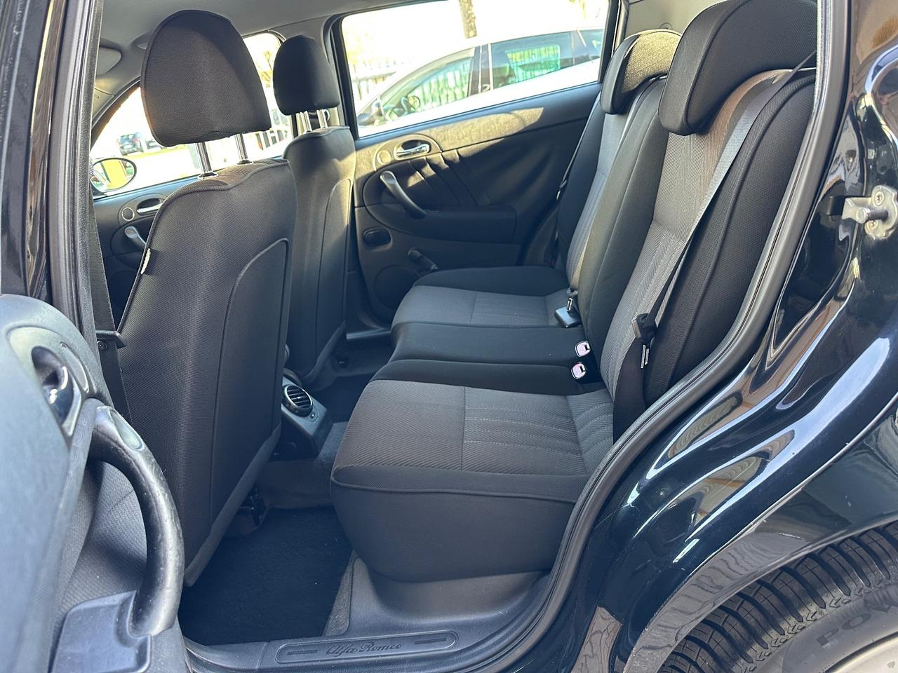 Alfa Romeo 147 1.6 GPL 105 Cv