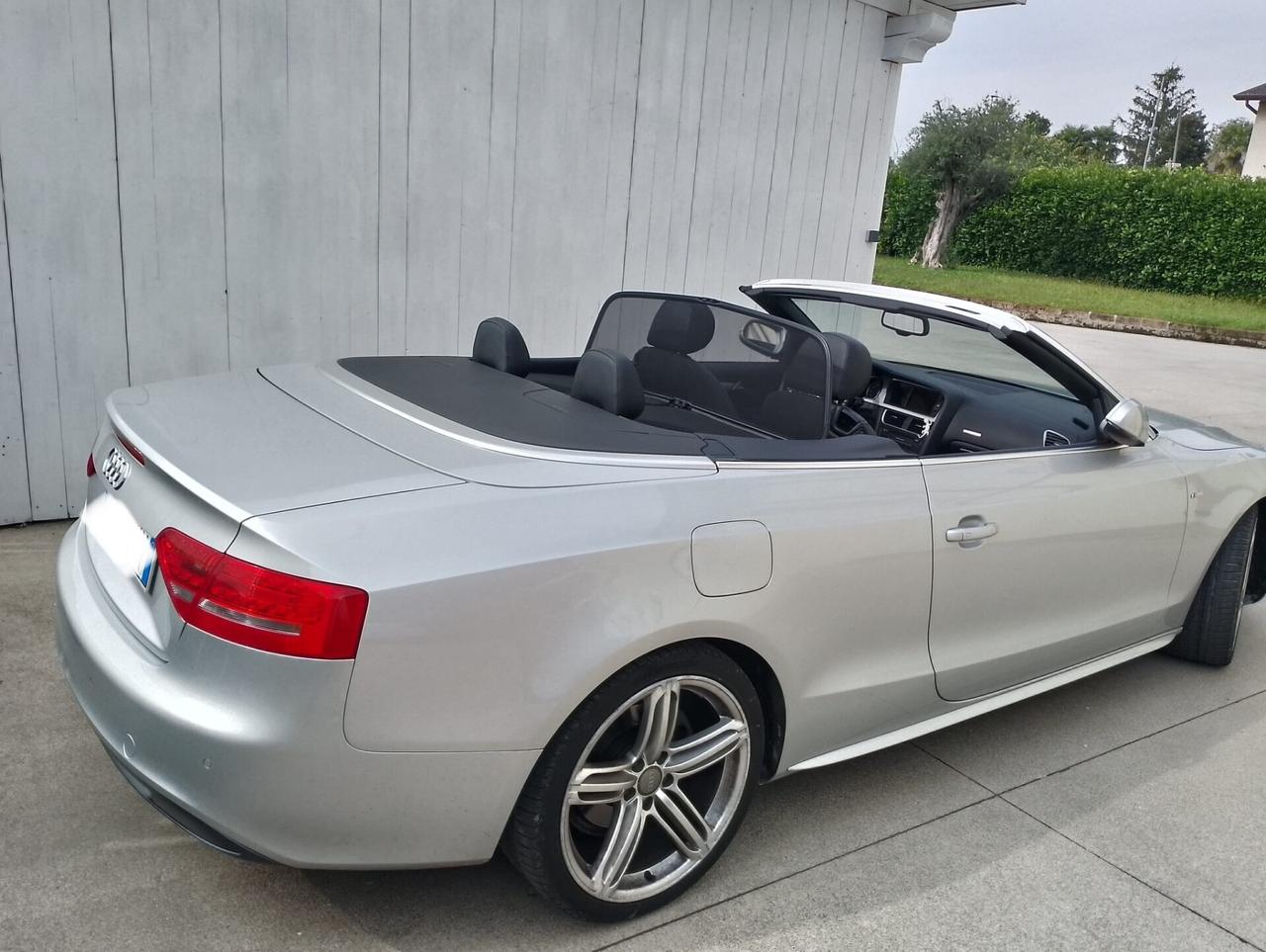 Audi A5 Cabrio 2.0 TDI 177 CV S-Line Navi tagliandata