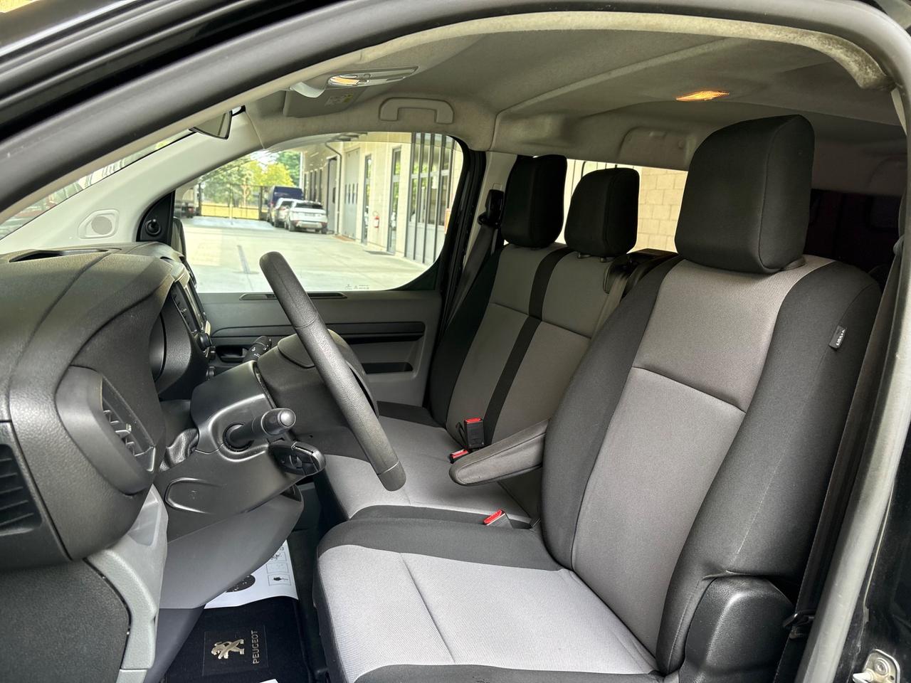 Peugeot Traveller Expert BlueHDi 115 S&S Long Active