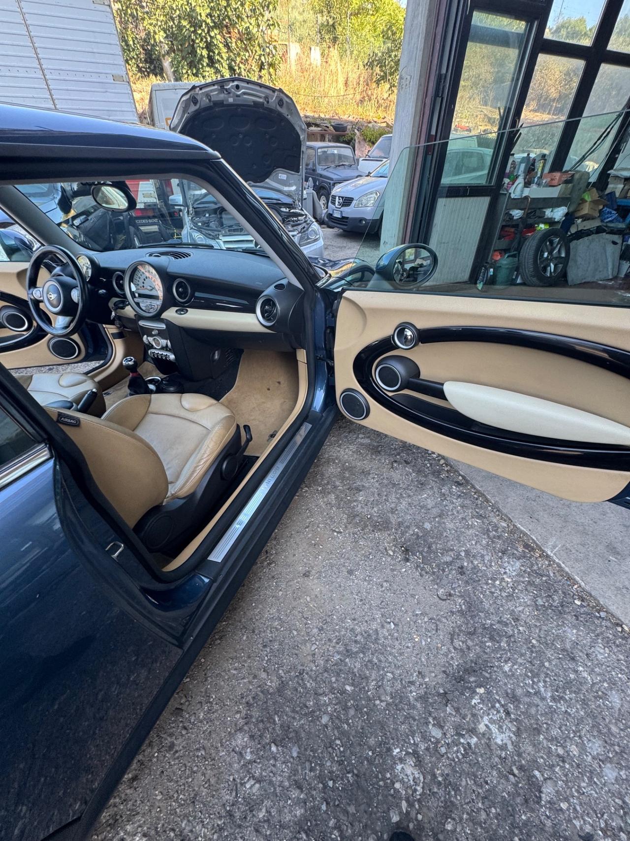 Mini Cooper 1.6 16V