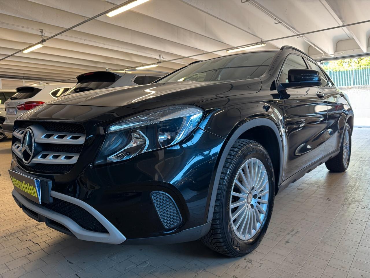 Mercedes-benz GLA 180 d executive 7g-dct