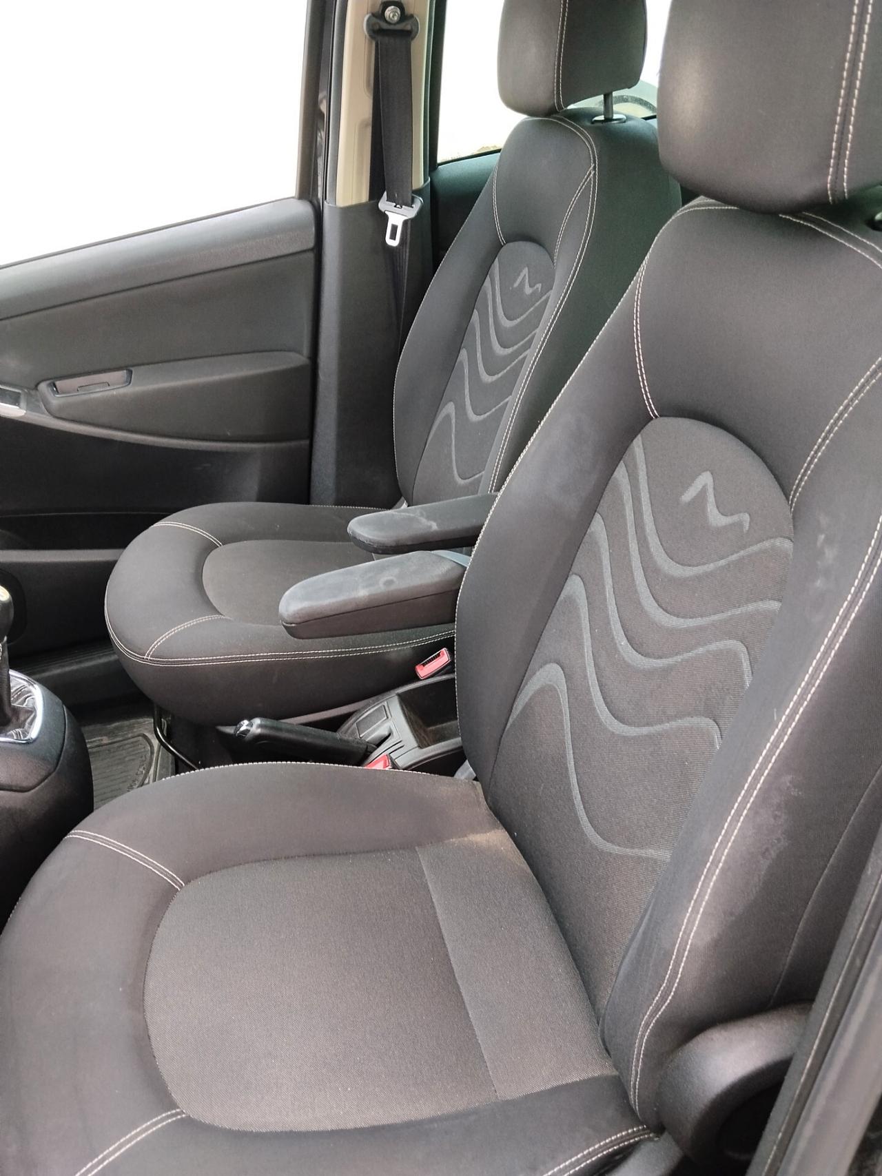 Lancia MUSA 1.3 Mjt 95 2012 LEGGI ANNUNCIO