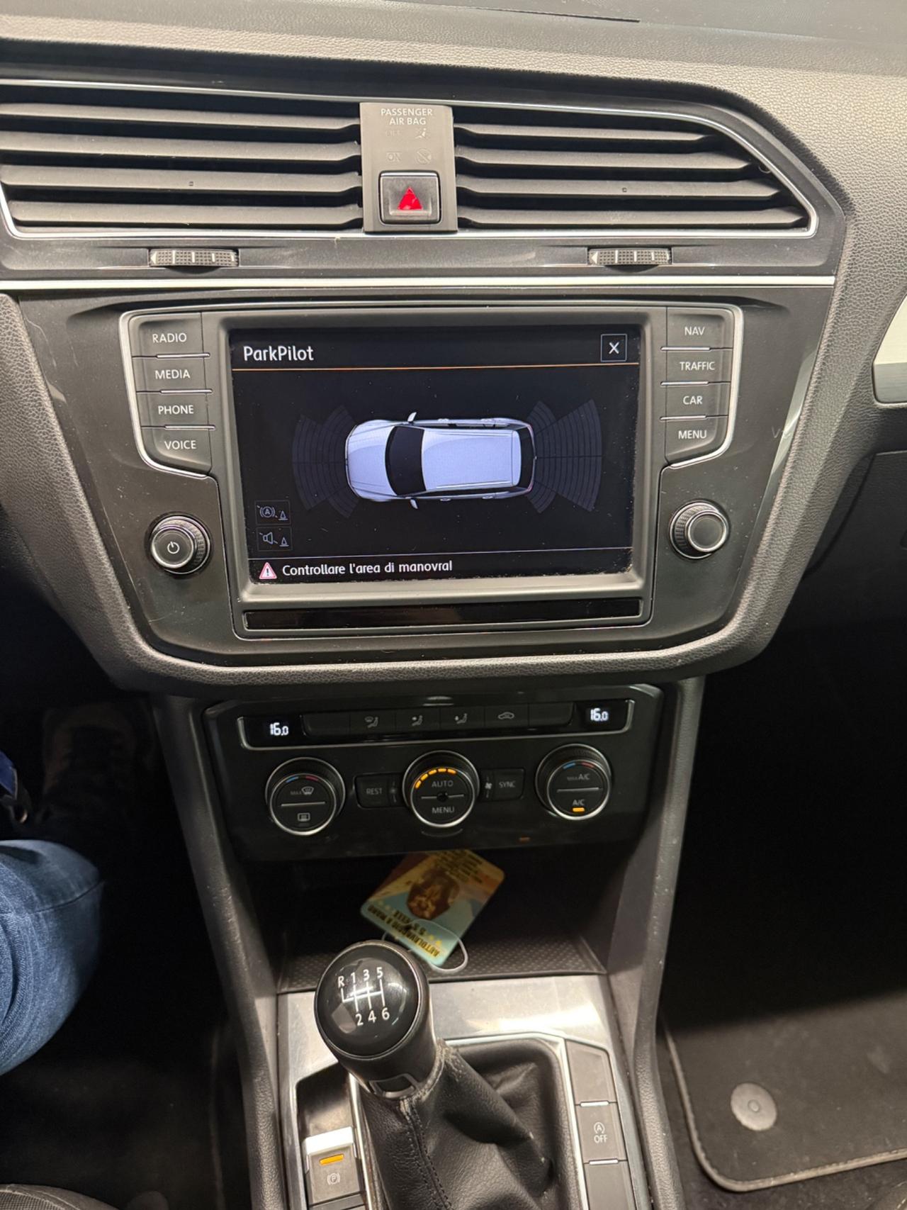 Volkswagen Tiguan 2.0 TDI SCR 4MOTION Business BlueMotion Technology