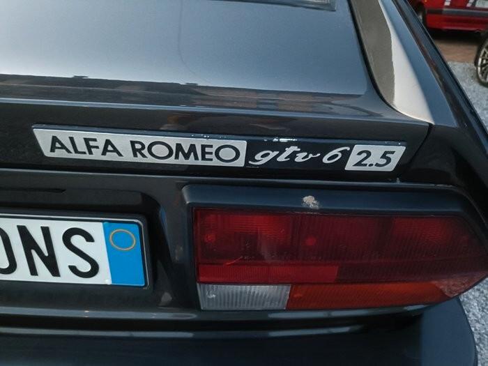 Alfa Romeo Alfetta 2.5 V6 Busso