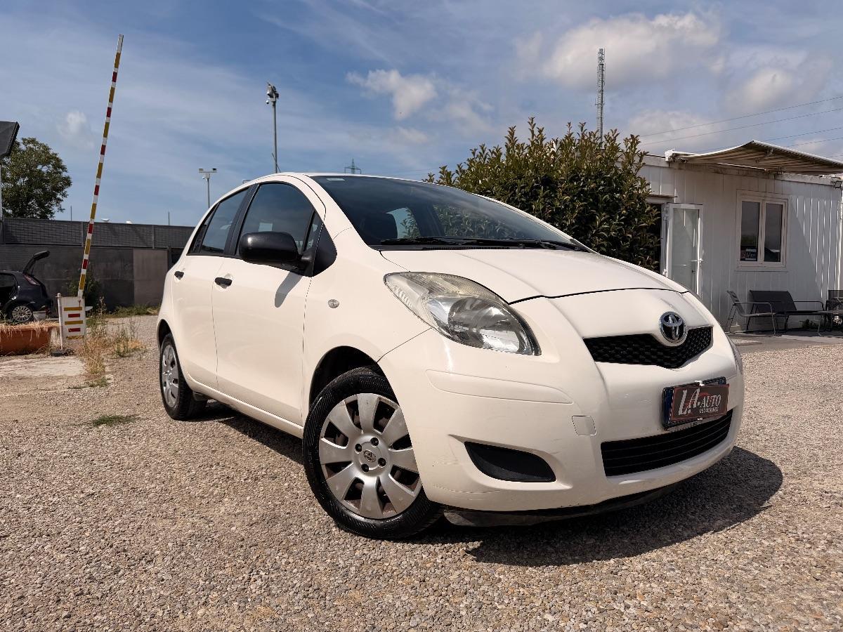 TOYOTA - Yaris 1.0 Now 5p my10