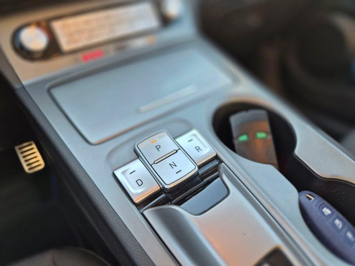 Hyundai Kona 64 kWh EV Exclusive