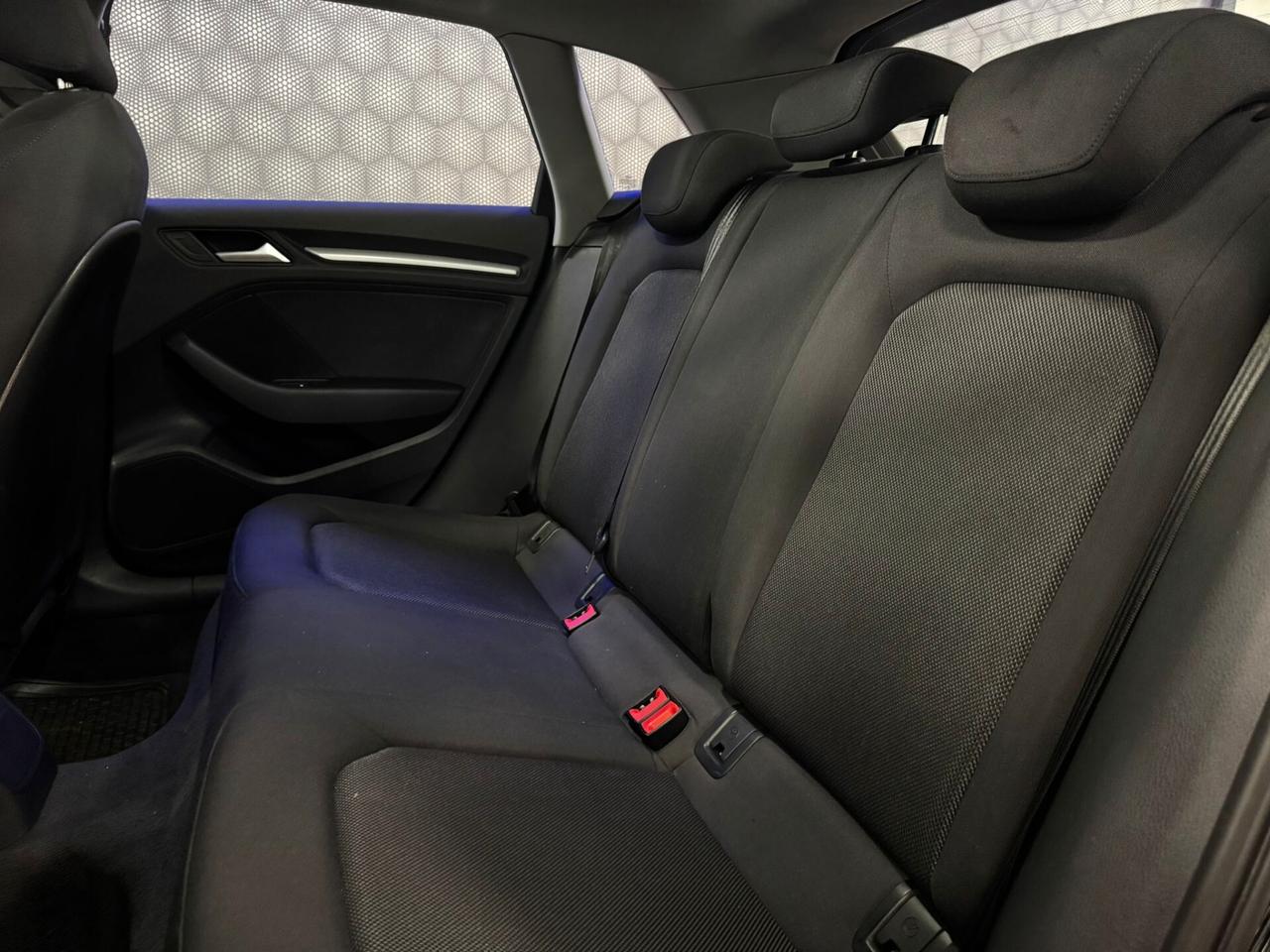 Audi A3 SPB 30 TDI S-LINE