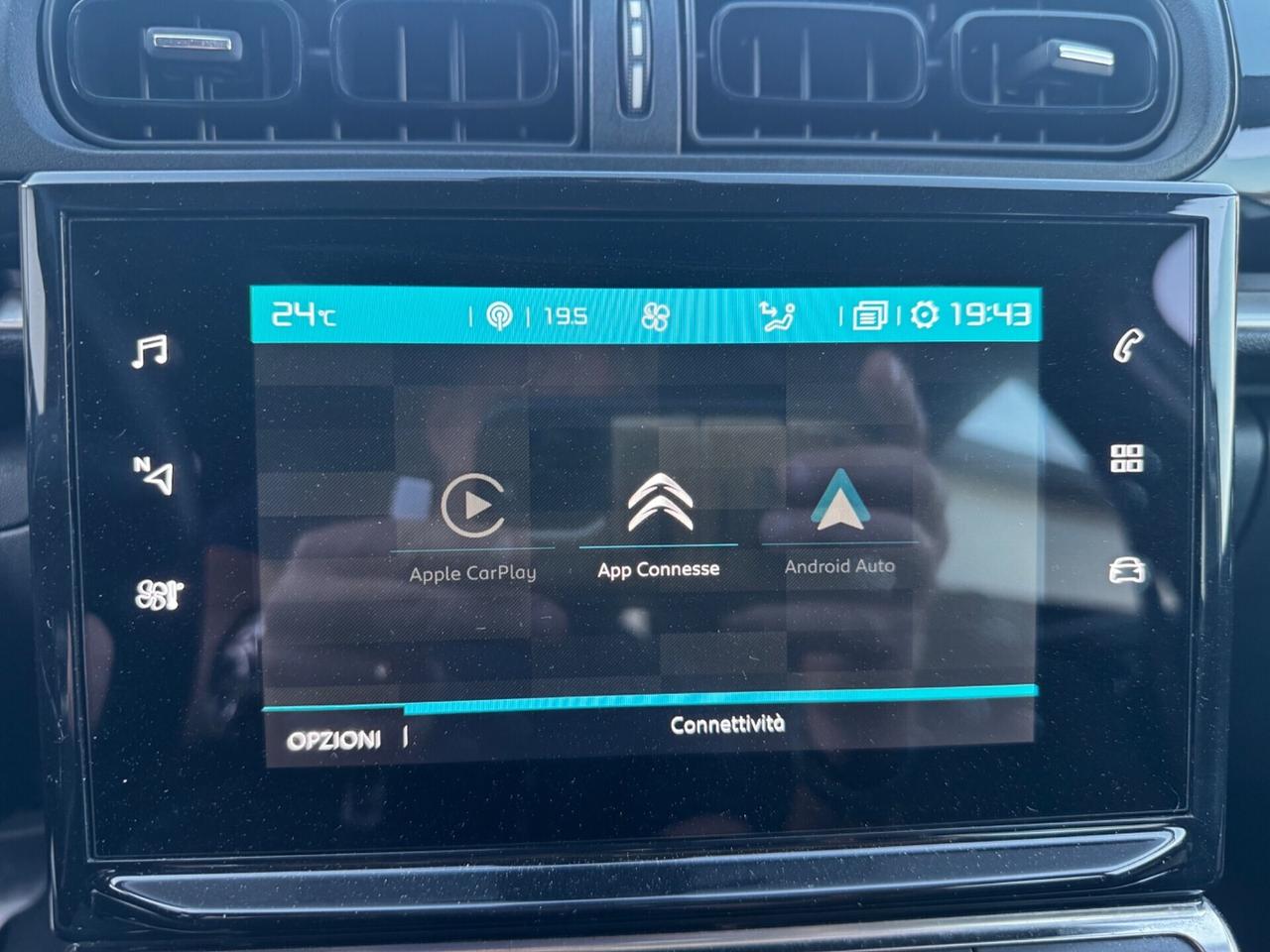 C3 BlueHDi 100 S&S Feel Navi Airbump castelletto 8