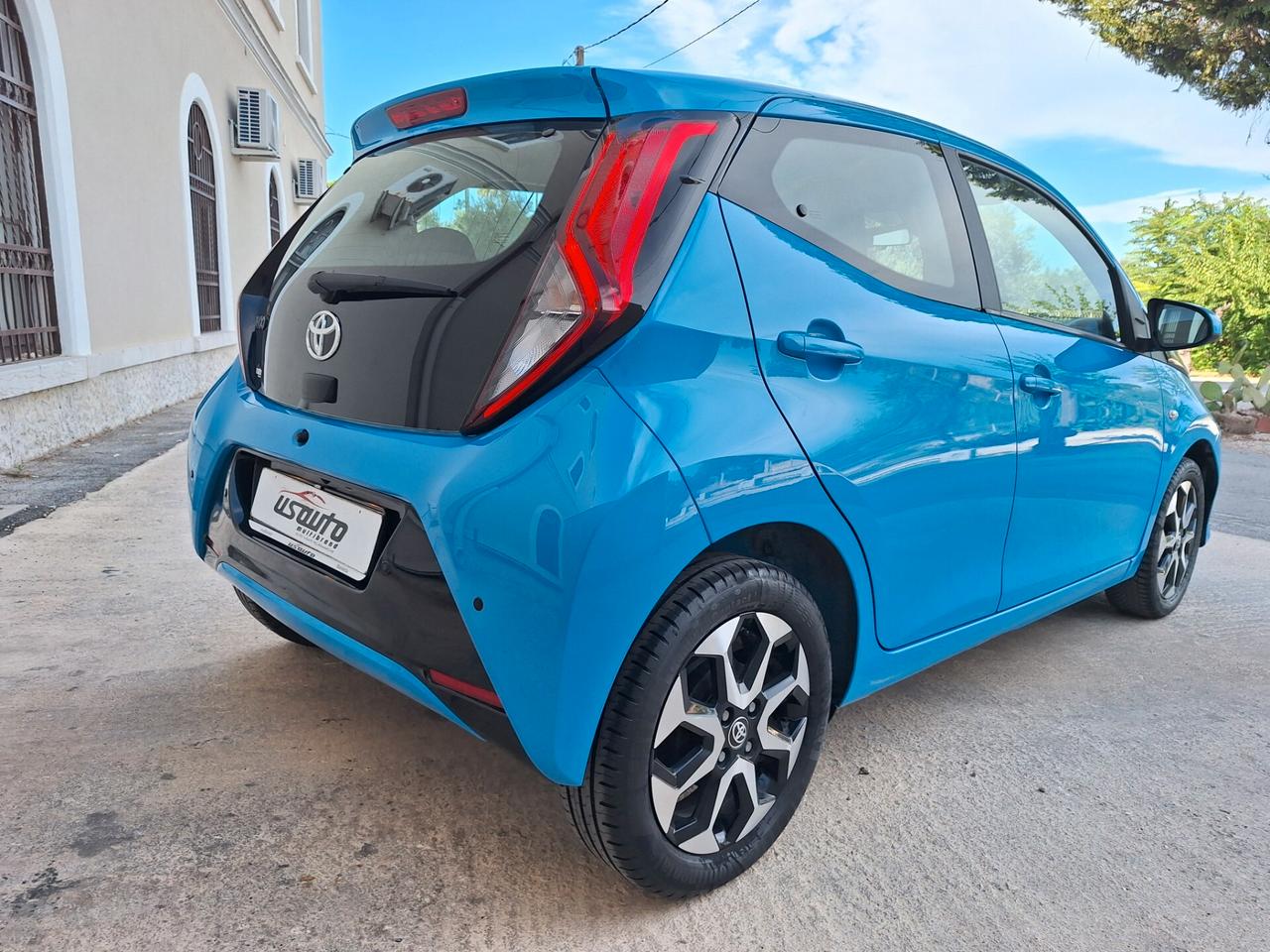 Toyota Aygo 1.0 5 porte x-cool 35000 km 2019