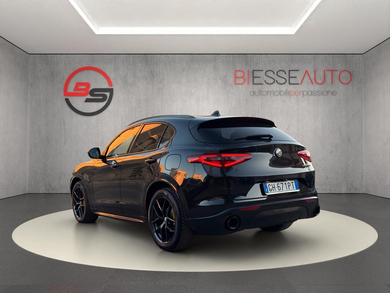 Alfa Romeo Stelvio 210 CV AT8 Q4 Veloce