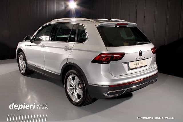Volkswagen Tiguan 2ª serie 2.0 TDI SCR DSG 4MOTION Elegance