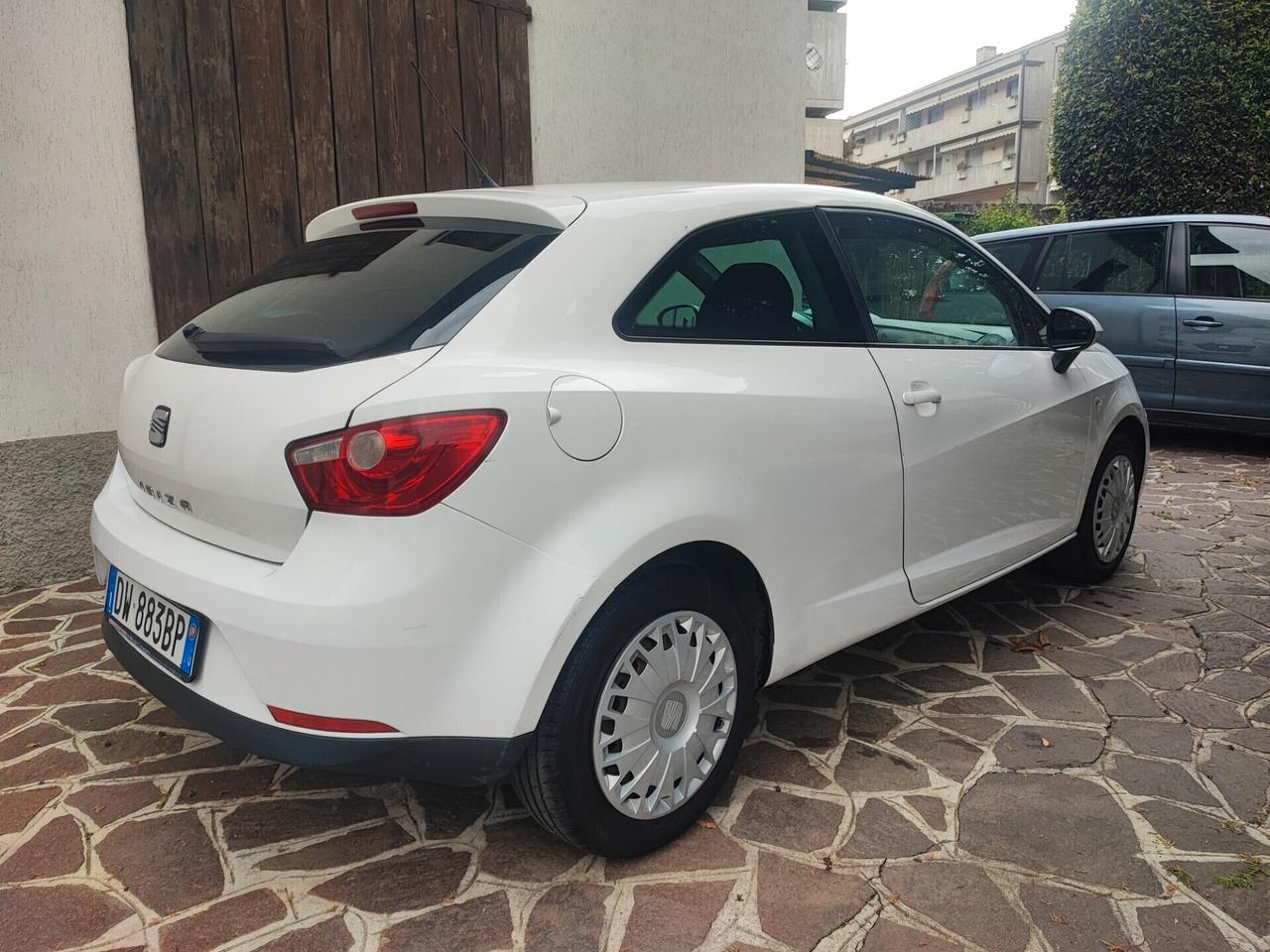 Seat Ibiza 1.4 Benz euro 4 neopatentati