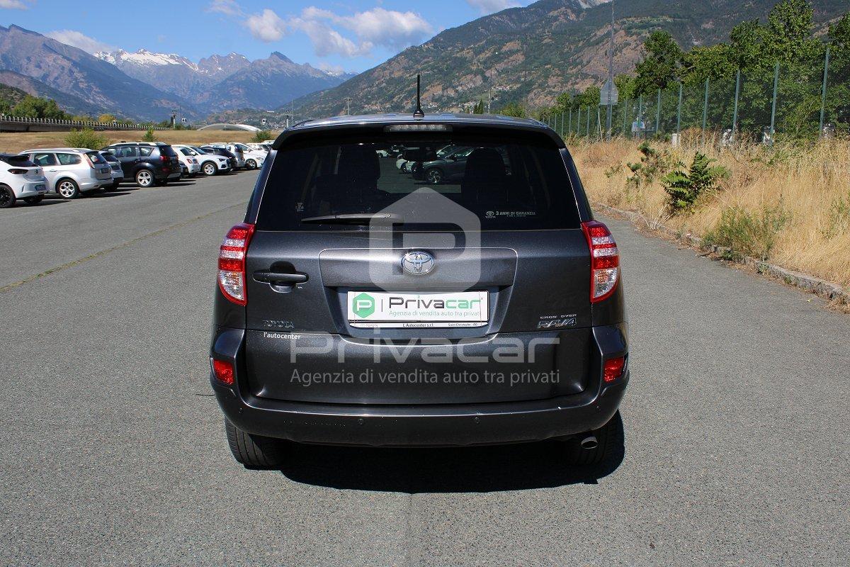 TOYOTA RAV4 Crossover 2.2 D-4D 150 CV DPF Luxury