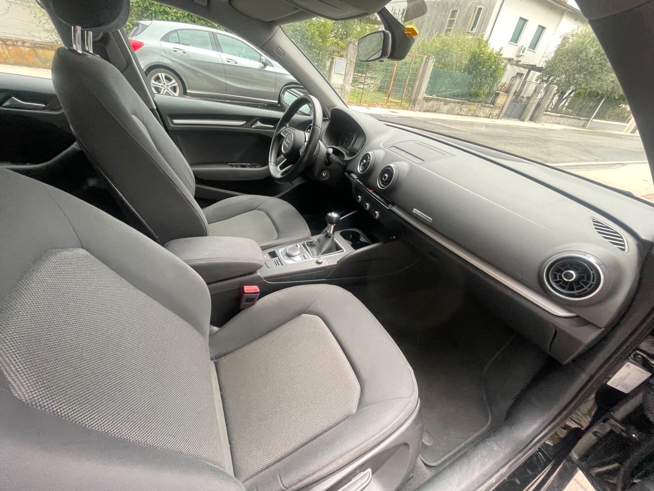 Audi A3 1.6 TDI 116 CV Sport